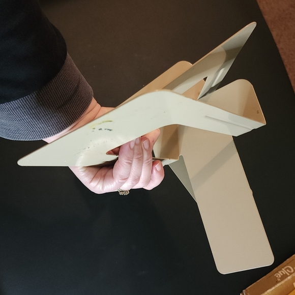 Modern Cream Metal Bookends - Picture 6 of 6